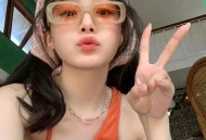 小红书弹钢琴，小红书教人弹琴违法吗？违规行为该如何举报？