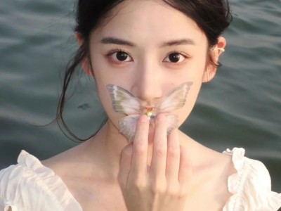 女子举报父亲高考作文，当家庭私事变成公共议题—从女子举报父亲原视频看网络举报的边界与风险